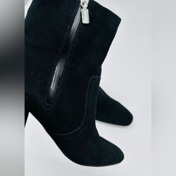 Blondo

Sadie Waterproof - Picture 5 of 6